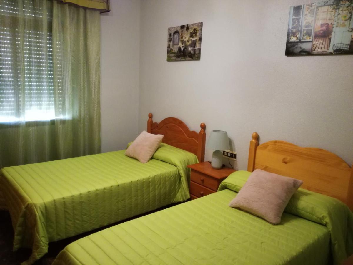 Alojamiento Romina Apartment Villanueva Del Arzobispo Ngoại thất bức ảnh